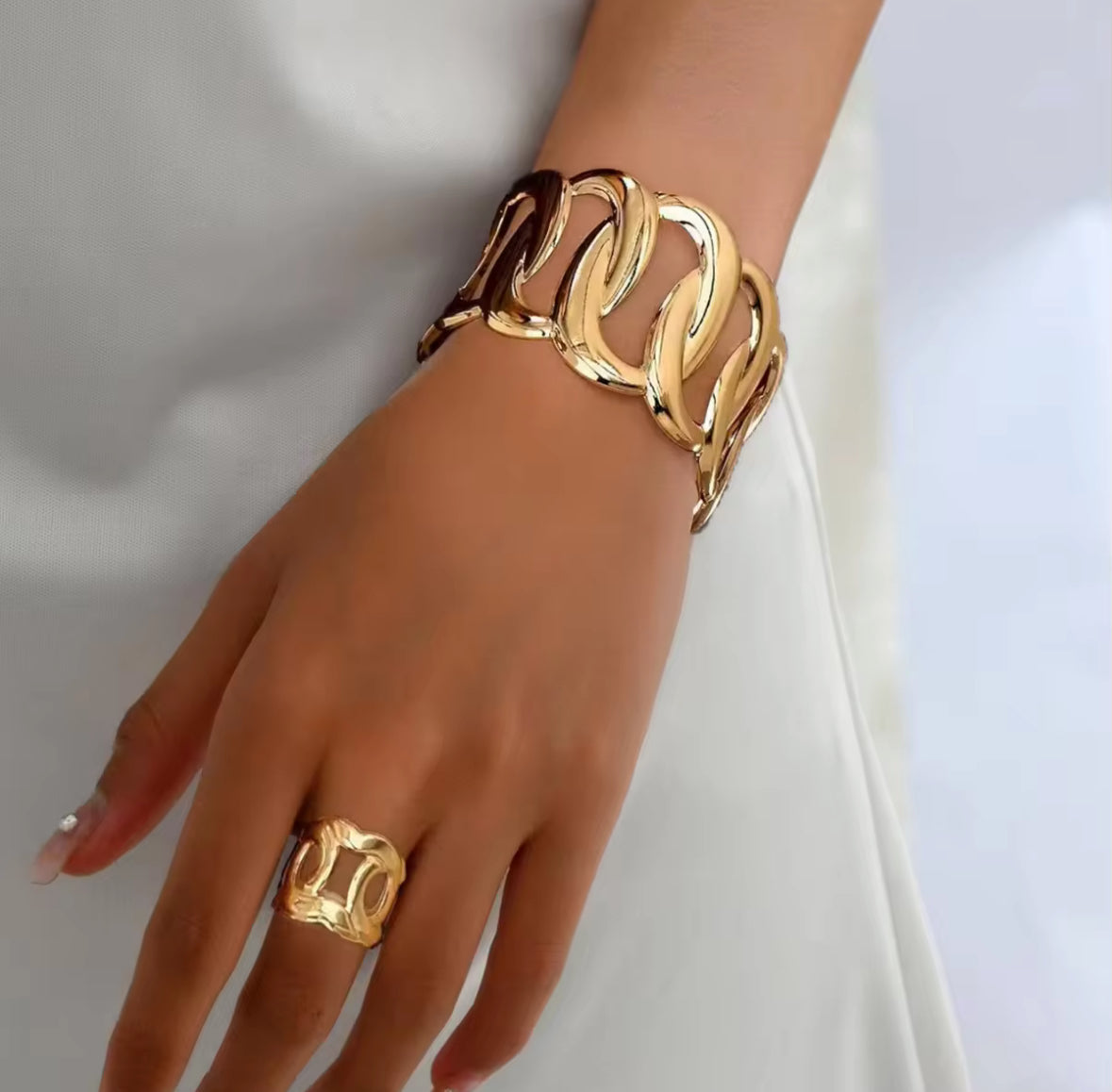 Anti-Tarnish 18K Gold Plated Layered Geometric Hand Cuff Bracelet With Ring
