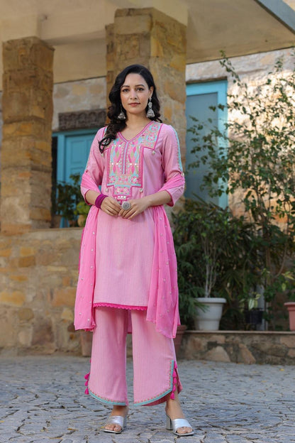 Pink Embroidered Cotton Suit With Complimentary Purse