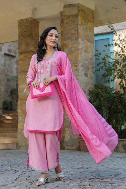 Pink Embroidered Cotton Suit With Complimentary Purse