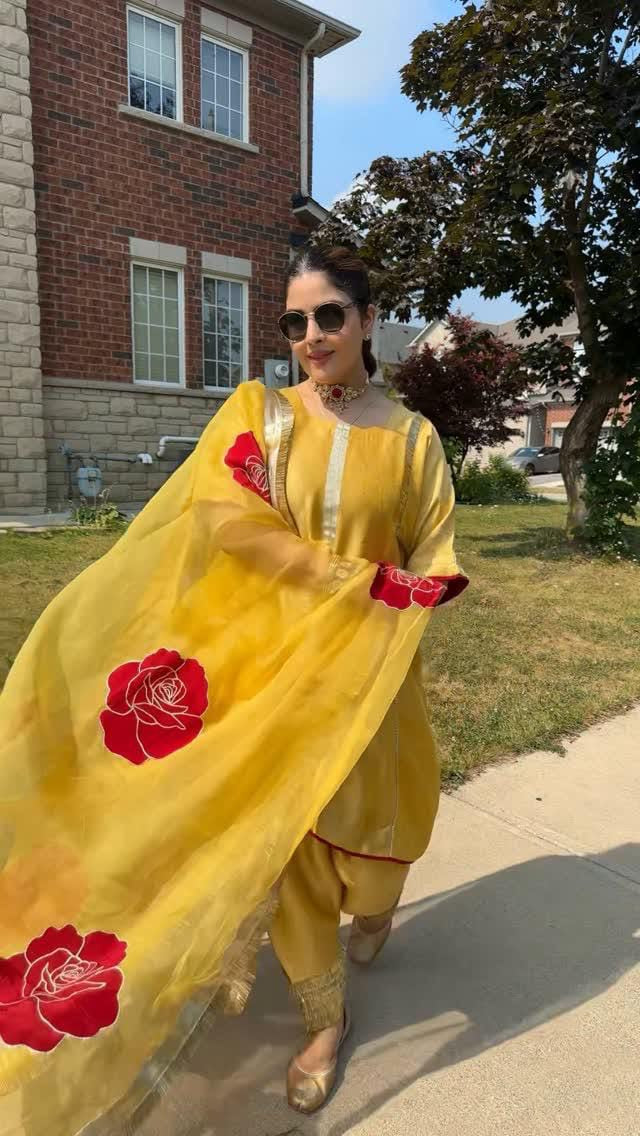 Designer Partywear Shimmer Organza Gota Patti Farshi Salwar Suit