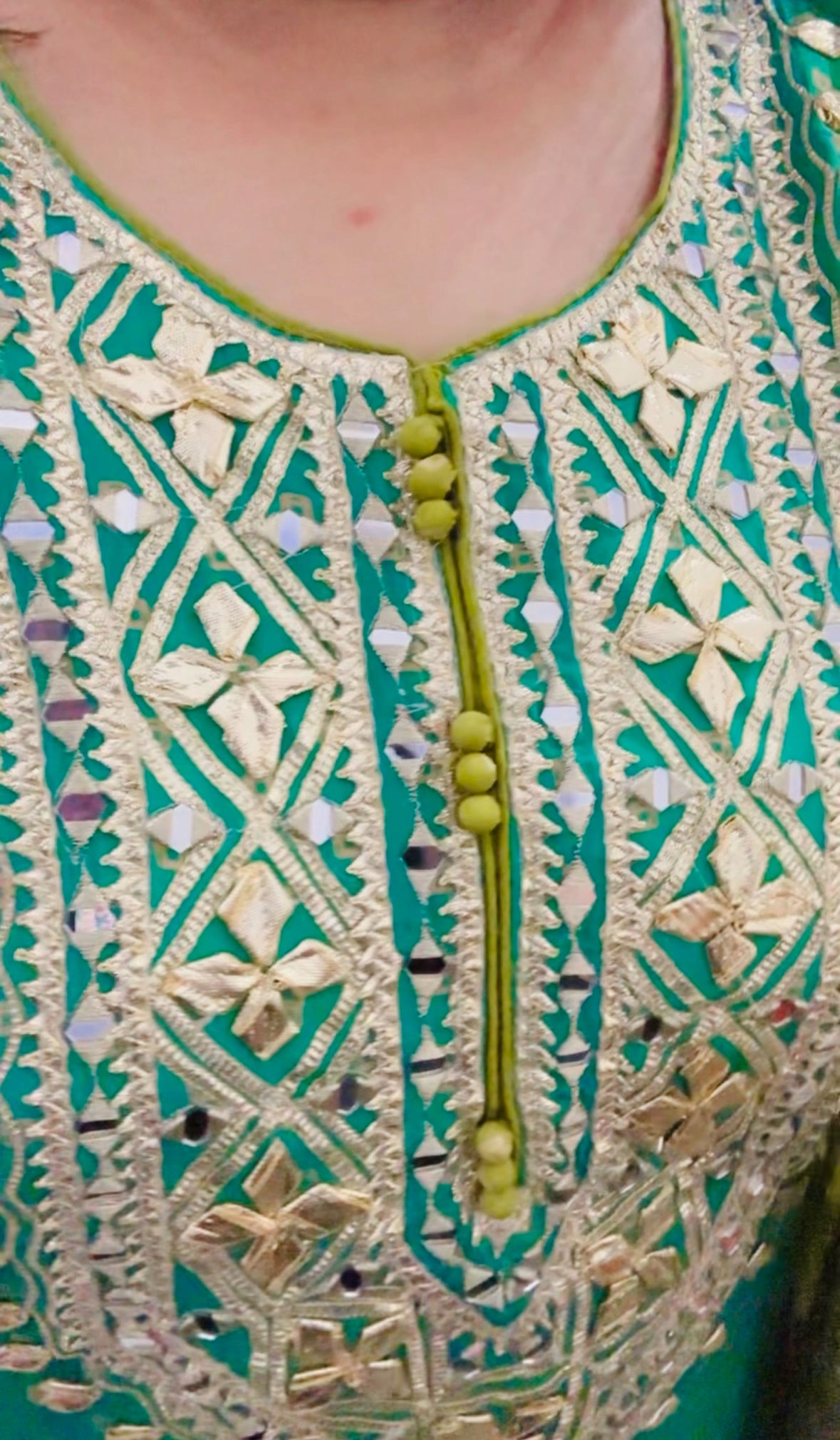 Partywear Green And Neon Green Trending Ombre Heavy Gota Patti And Mirror Work Pure Crepe Kaftan Set