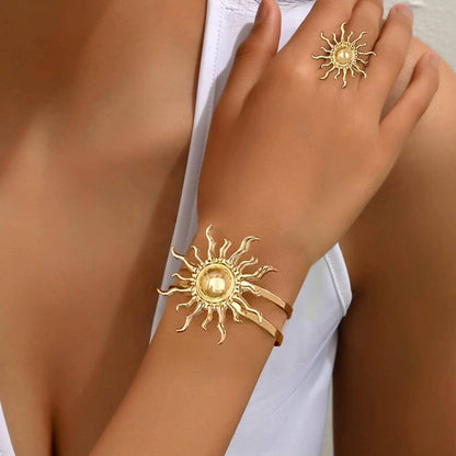 Anti-Tarnish 18K Gold Plated Sun Burst Hand Cuff Bracelet With Ring