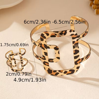 Anti-Tarnish 18K Gold Plated Geometric Animal Print Hand Cuff Bracelet With Ring