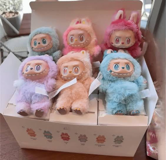 Labubu doll - Blind Box