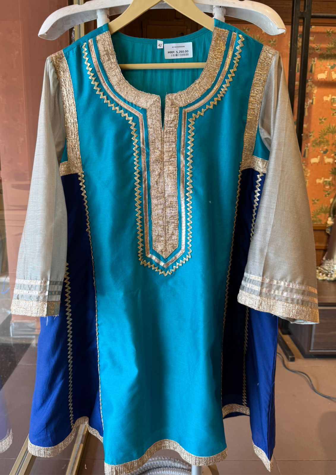 Kareena Kapoor Inspired Pure Chanderi Silk Designer Partywear Silk Kurta With Salwar With Gota Work