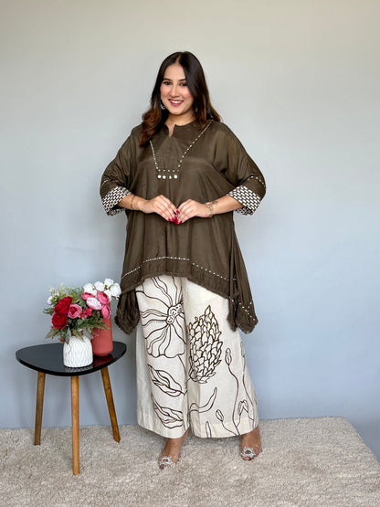 Designer Trendy Kaftan Style Top With Printed Flared Plazo Pants