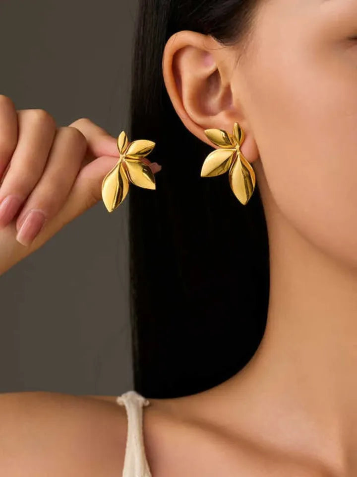 Partywear Celebrity Designer 18K Gold Plated Leaf Earrings for Women