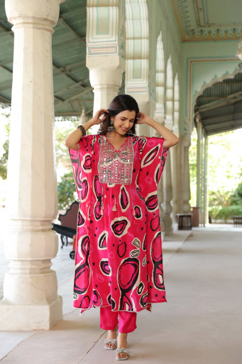 Magenta Pure crepe super stylish and elegant kaftan set