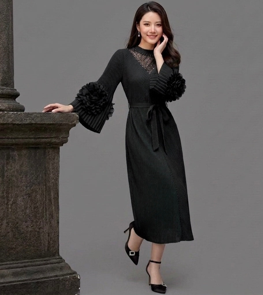 Imported High-End Pleated Magic Fabric Dress with Designer Sleeves