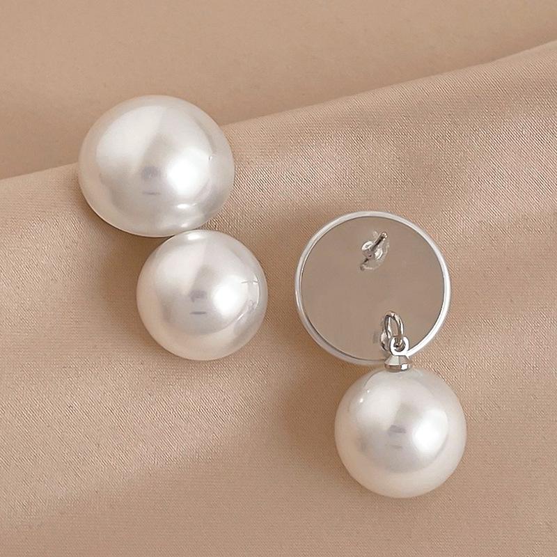 Partywear Celebrity Designer Duo Pearl Drop Earrings
