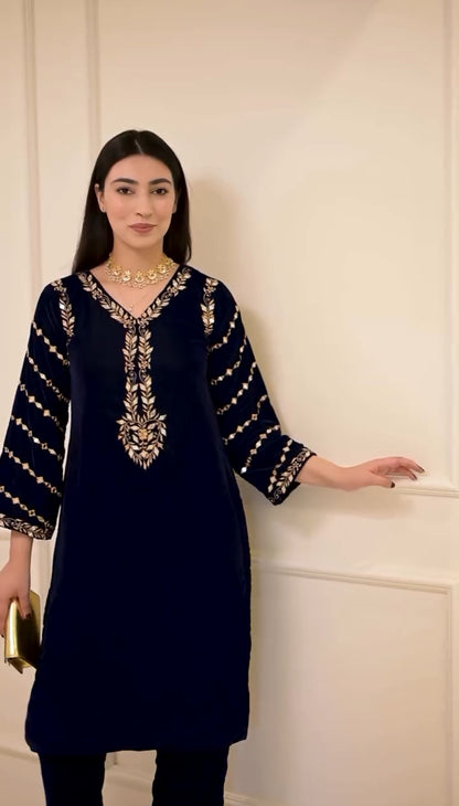 Blue Velvet Co-ord Set With Embroidery And Mirror Work