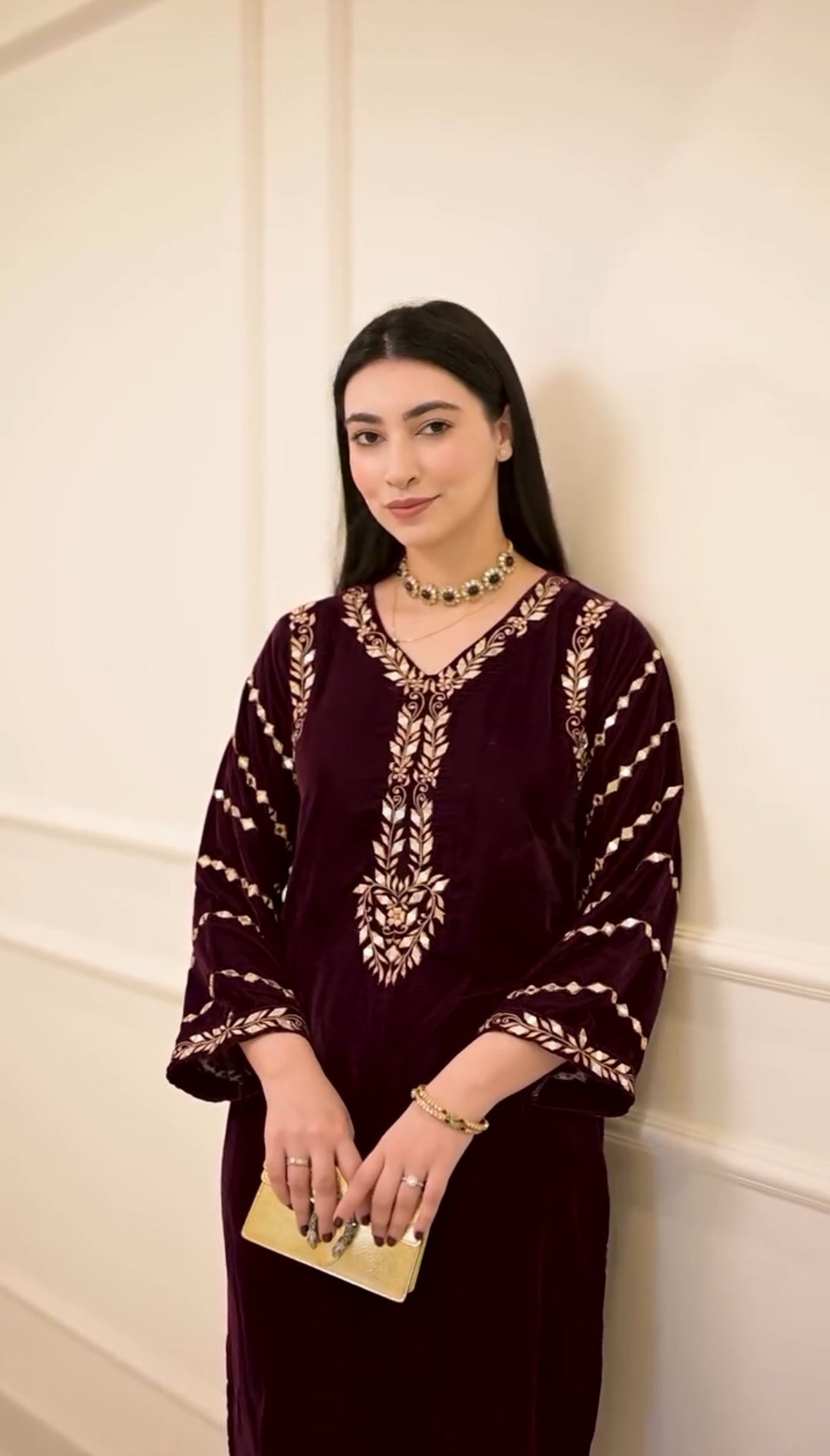 Maroon Velvet Co-ord Set With Embroidery And Mirror Work