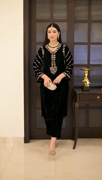 Black Velvet Co-ord Set With Embroidery And Mirror Work