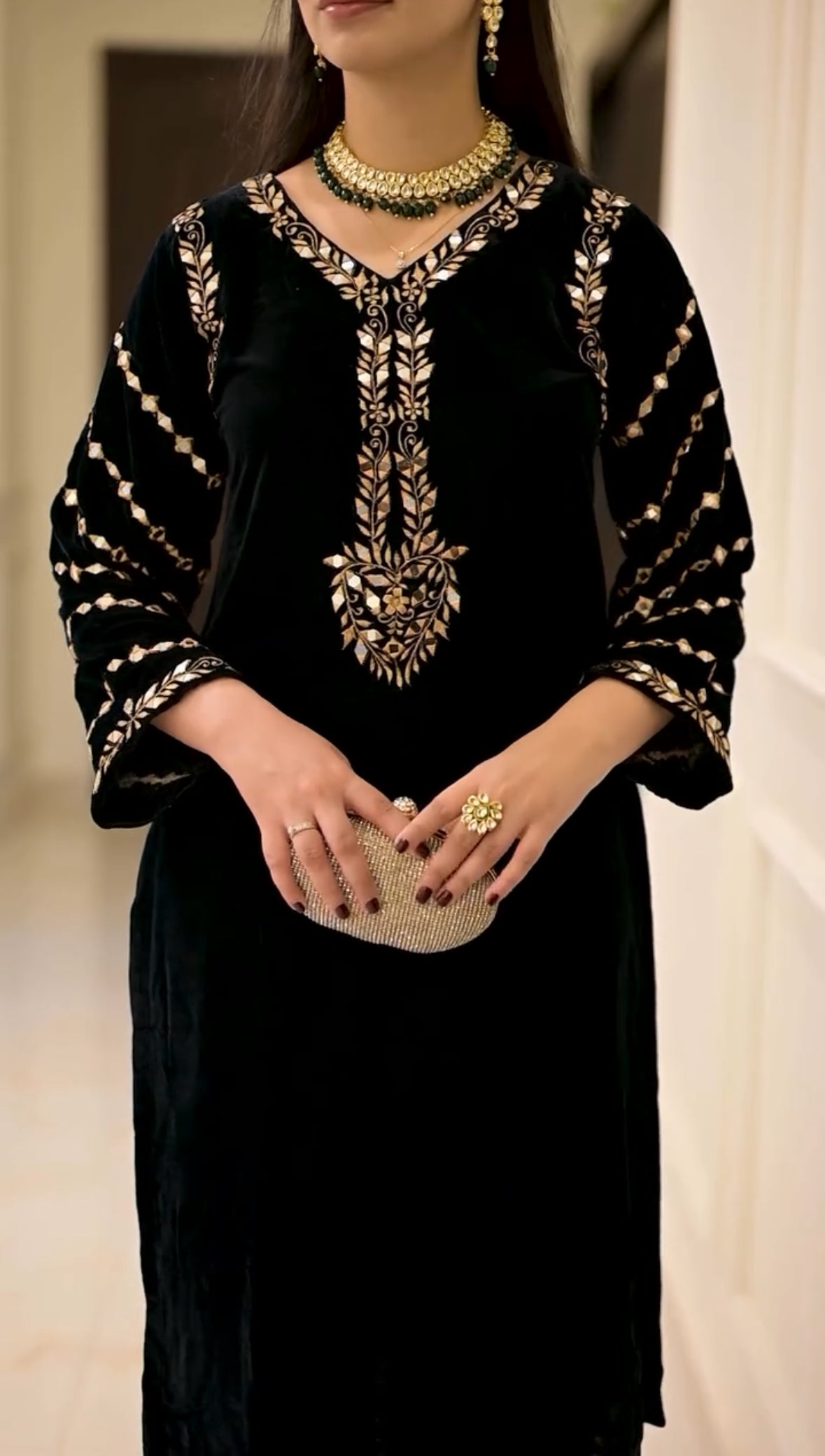 Black Velvet Co-ord Set With Embroidery And Mirror Work