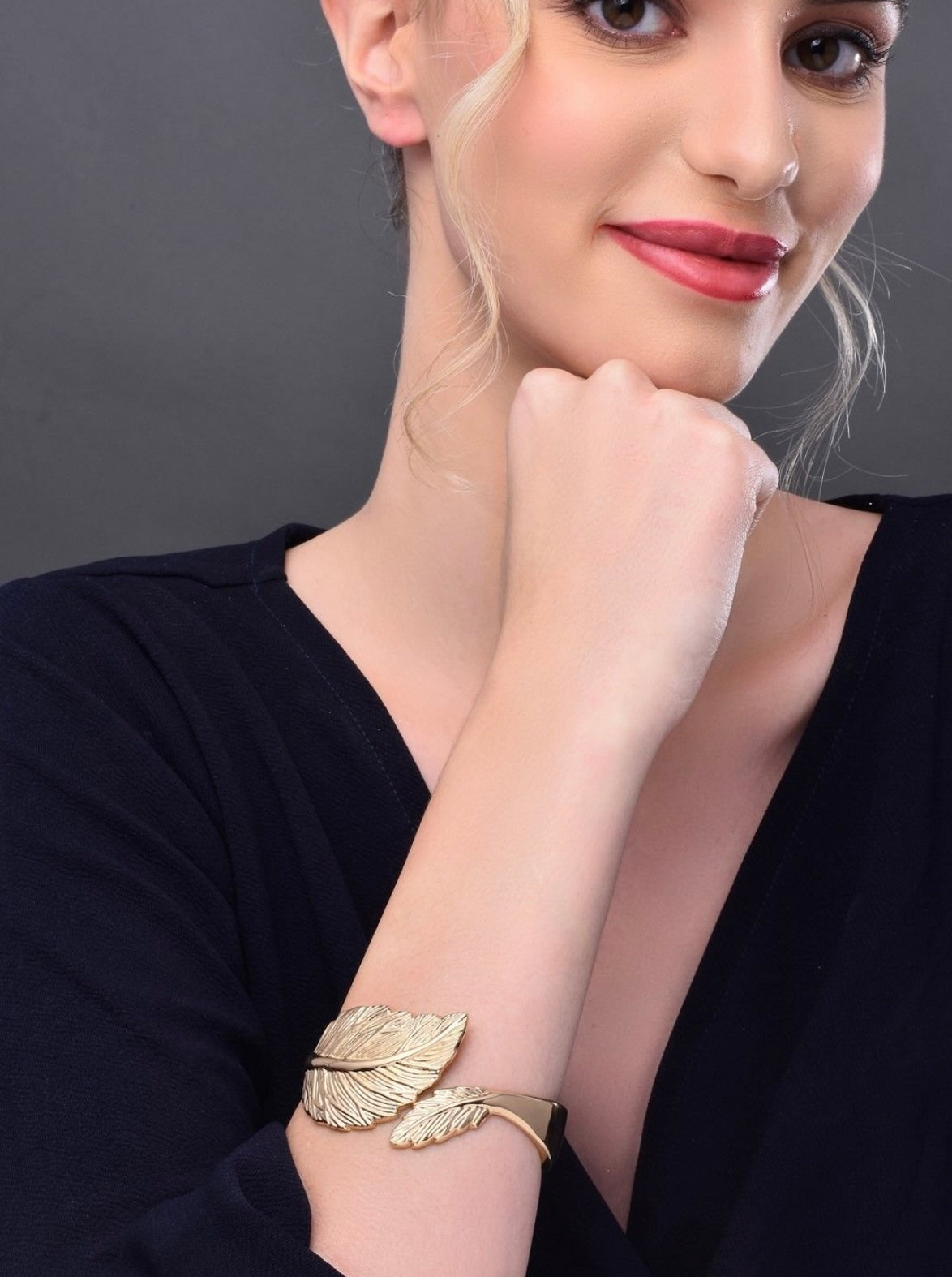 Anti-Tarnish 18K Gold Plated Leaf Design Hand Cuff Bracelet