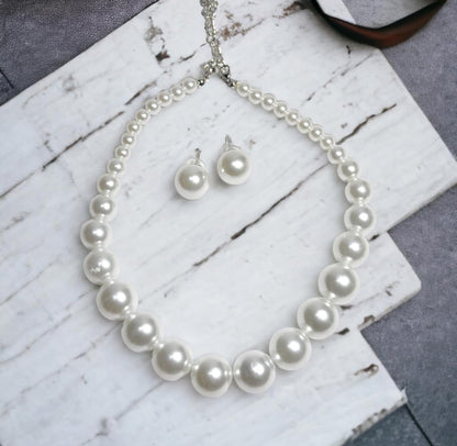 Royal South Sea Round Pearl Necklace