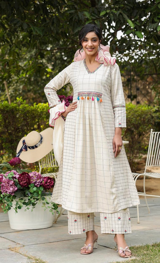 Off White Embroidered Cotton Kurta Pant Set