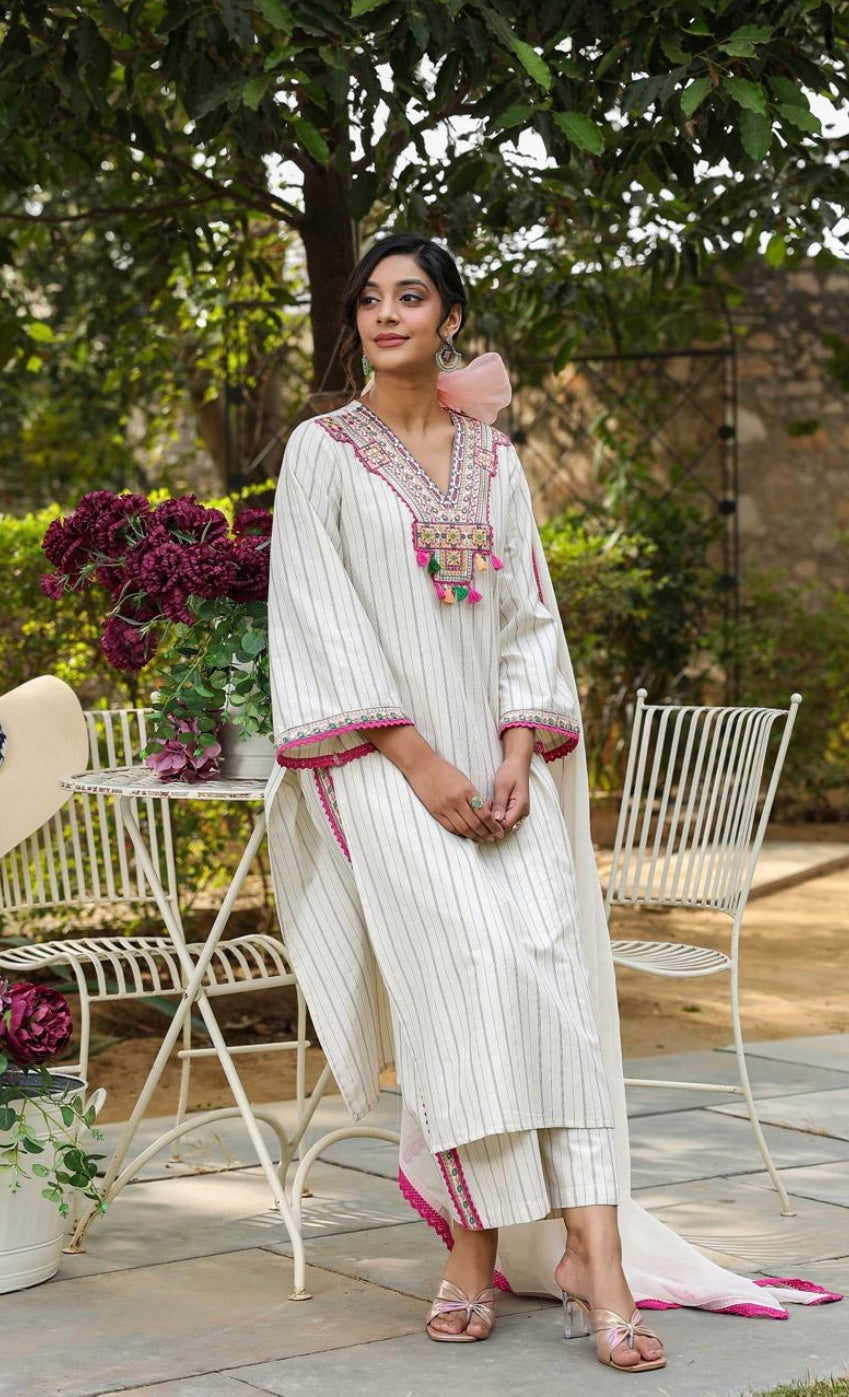 Off White Embroidered Cotton Kurta Pant Set