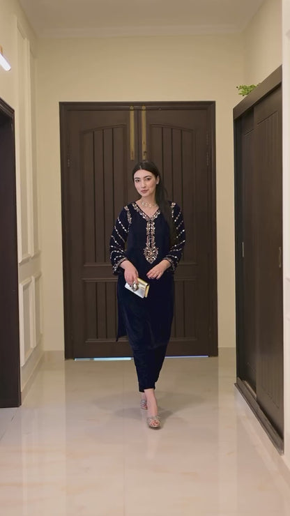 Blue Velvet Co-ord Set With Embroidery And Mirror Work